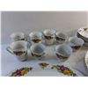 Image 2 : Regent China English Rose Dish Set