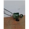 Image 1 : **(2) Scott's Lawn Fertilizer Spreaders, Push & Handheld, Cannot Ship
