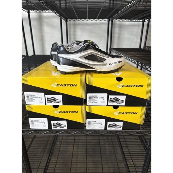 4 NEW EASTON DIAMOND LO WFII BASEBALL CLEATS SIZE WOMENS 9, BLACK / WHITE