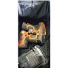 Image 2 : RIDGID IMPACT GUN AND DRILL WITH 2 BATTERIES, CHARGER AND CARRY BAG