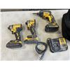 Image 2 : CORDLESS 20V DEWALT IMPACT GUN, DRYWALL SCREW GUN AND ATOMIC COMPACT SERIES IMPACT GUN, 3 BATTERIES,