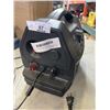 Image 2 : MOTOMASTER ELIMINATOR 2000 AMP JUMPER PACK