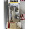 Image 2 : FACTO COMPLETE DOOR HANDLE PHONE WITH DEADBOLT AND TWO MIXING AND TWO MIXING ATTACHMENTS