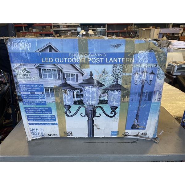 LED OUTDOOR LIGHTPOST IN BOX
