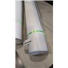 Image 2 : 2 BUNDLES OF 40 INCH X 40 INCH CONTRSAUCTION CRAFT PAPER, 20  PC PER BUNDLE