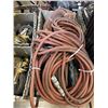Image 1 : TWO TOTES OF HYDRAULIC HOSE