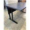 Image 2 : FOLDING TABLE / WORKBENCH, 5FT X 30 INCH