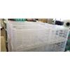 Image 2 : 42 WHITE STACKING CRATES, 16 X 10 X 8 INCH