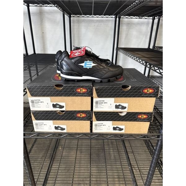 4 NEW EASTON QUAKE WFII SIZE WOMENS 5 BASEBALL CLEATS, BLACK