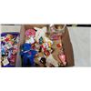 Image 2 : ASSORTED COLLECTIBLE FIGURES INCLUDING PLAYMOBIL, A&W, BEARS ETC.