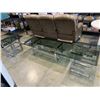 Image 1 : 3 PIECE LIVING ROOM TABLE SET WITH METAL BASE AND GLASS TOP