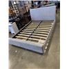 Image 1 : QUEENSIZE GREY FABRIC PLATFORM BEDFRAME