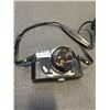 Image 2 : VINTAGE CAMERA AND LENSES