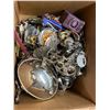 Image 1 : MISC COSTUME JEWELRY