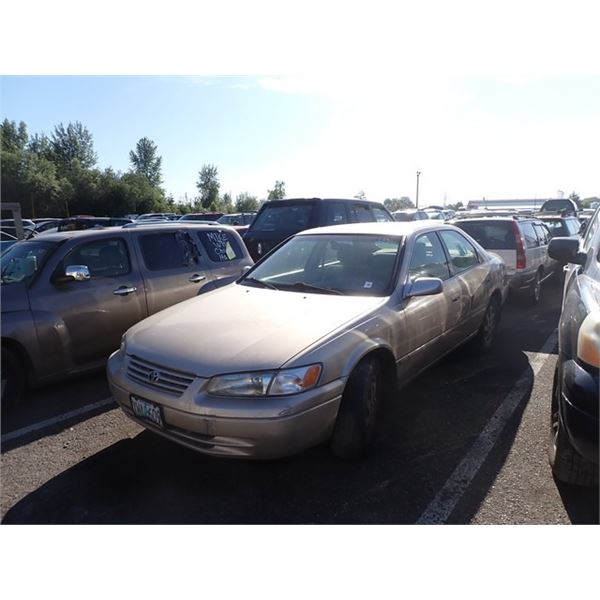 1999 Toyota Camry