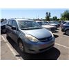 Image 2 : 2006 Toyota Sienna