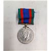 Image 2 : WW2 SILVER CANADIAN WAR DEFENCE MEDAL W RIBBON