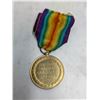Image 2 : WW1 SILVER GREAT WAR MEDAL PTE A LONG