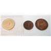 Image 1 : 3 VINTAGE ROYAL COMMEMORATIVE COINS
