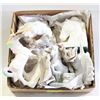 Image 1 : DECORATIVE UNICORNS- BOX LOT ASSORTED