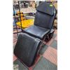 BLACK LEATHER MASSAGE CHAIR SHOWS WEAR