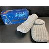 Image 4 : 1 Pair of Lemzone Men's Warm Non-Slip Slipper Socks w/ Sherpa Lining (Size M) New in Box