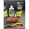Image 3 : 2 Oleciya Mold Stain Cleaner/Mold Remover Gel Kits - 150ml each w/ Cleaner Brush 