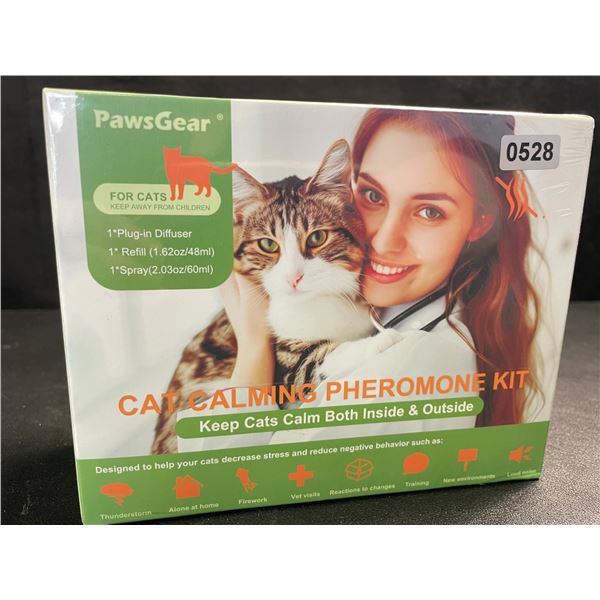 1 PawsGear Cat Calming Pheromone Plug-In Diffuser Kit; Reduces Stress/Anxiety in Cats - New Sealed