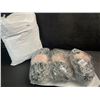 Image 2 : 6 Rolls of Soft Fuzzy Furry Yarn/Chunky Yarn for Knitting/Crochet - New