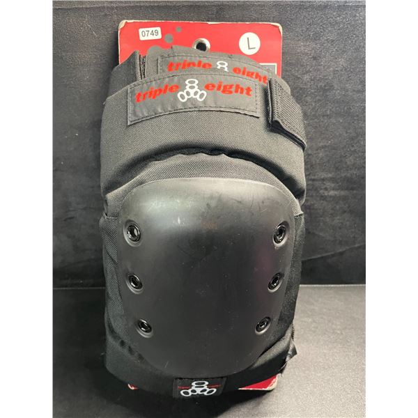 1 Set of Triple Eight Knee Protective Pads - Size Large - New