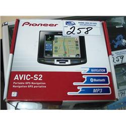 Pioneer Avic-52 Portable Navigation System