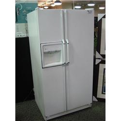 GE Profile Fridge/freezer C/w Water & Ice