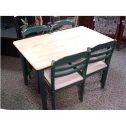 Maple Dining Room Table With 4 Chairs