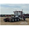 Image 3 : 2020 FREIGHTLINER 122SD TRI DRIVE TRUCK TRACTOR