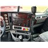 Image 11 : 2020 FREIGHTLINER 122SD T/A SLEEPER TRUCK TRACTOR
