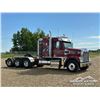 Image 2 : 2016 FREIGHTLINER 122SD TRI DRIVE TRUCK TRACTOR