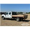 Image 4 : 2011 FORD F350 XL CREW CAB FLATBED TRUCK