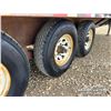 Image 20 : 2001 PJ TRAILER 26 FT. TRIDEM GOOSENECK TRAILER