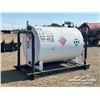 Image 2 : 2003 ADVANCE AG 2,273 LITRE SKIDDED FUEL TANK