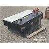 Image 4 : L SHAPED FUEL TANK W/ TOOL BOX