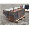 Image 3 : L SHAPED FUEL TANK W/ TOOL BOX
