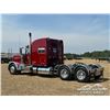 Image 4 : 2024 PETERBILT 389X T/A SLEEPER TRUCK TRACTOR