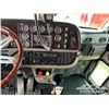Image 10 : 2013 PETERBILT 388 T/A SLEEPER TRUCK TRACTOR