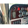 Image 14 : 2013 PETERBILT 388 T/A SLEEPER TRUCK TRACTOR