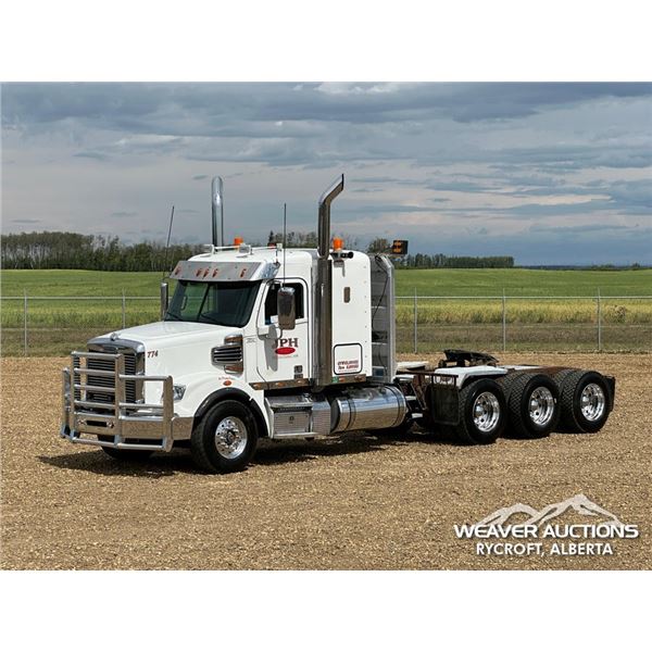 2016 FREIGHTLINER 122SD TRI DRIVE SLEEPER TRUCK