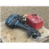 Image 2 : 7.5 HP MERCURY OUTBOARD BOAT MOTOR W/FUEL TANK
