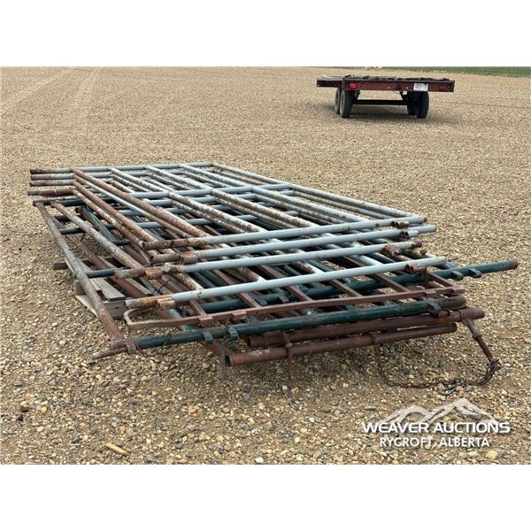 (9) LIVESTOCK PANELS & GATES