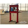 Image 3 : CAROLINA 55 TON HYDRAULIC PRESS