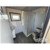 Image 10 : PORTABLE TOILET/SHOWER UNIT