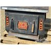 Image 6 : BLAZE KING WOOD STOVE